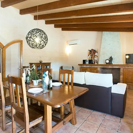 Owl Garreta - Rustic With Mountain Views *